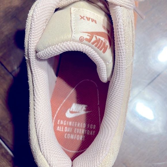Nike Air Max Pink Suede Sneakers Size 6.5 ✨ Never worn! - Picture 4 of 6